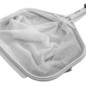 apanha folha piscina